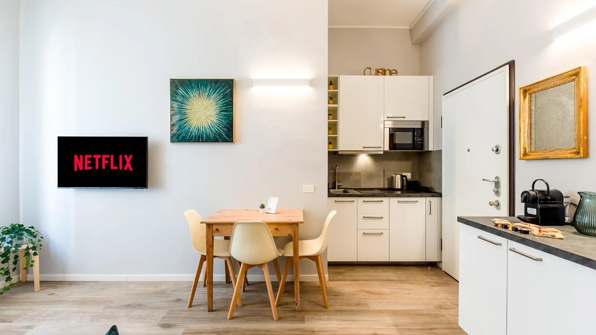 Carlotta Suite - Repubblica City Center By Innstay 米兰 0*,  意大利